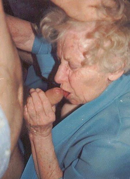 25P Any time it's granny time!
