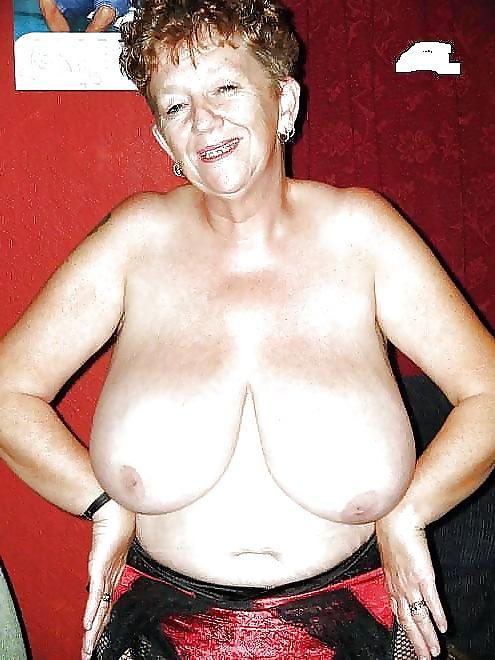25P Webtastic Special: Granny Time Vol.81