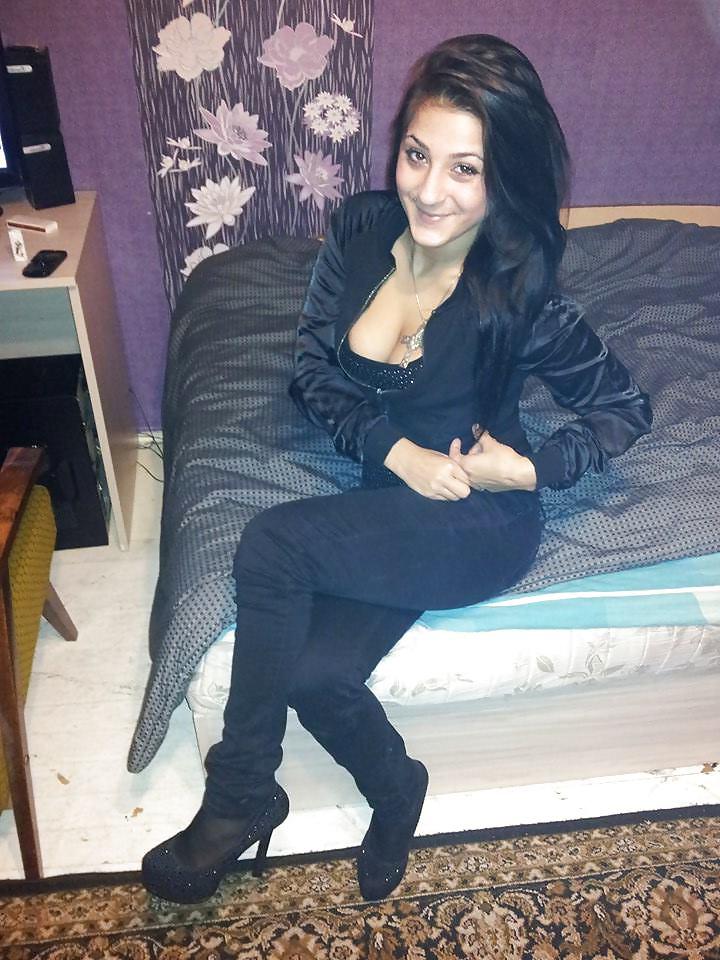 24P Bulgarian girl: Yanica