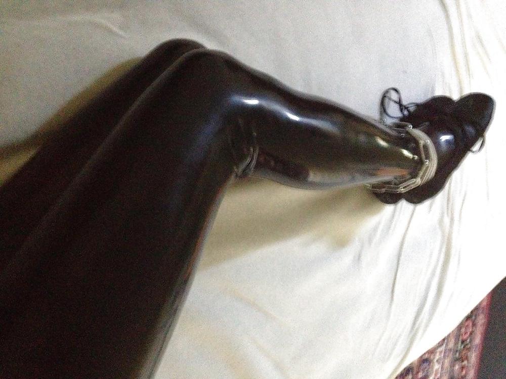 14P Latex Ballet