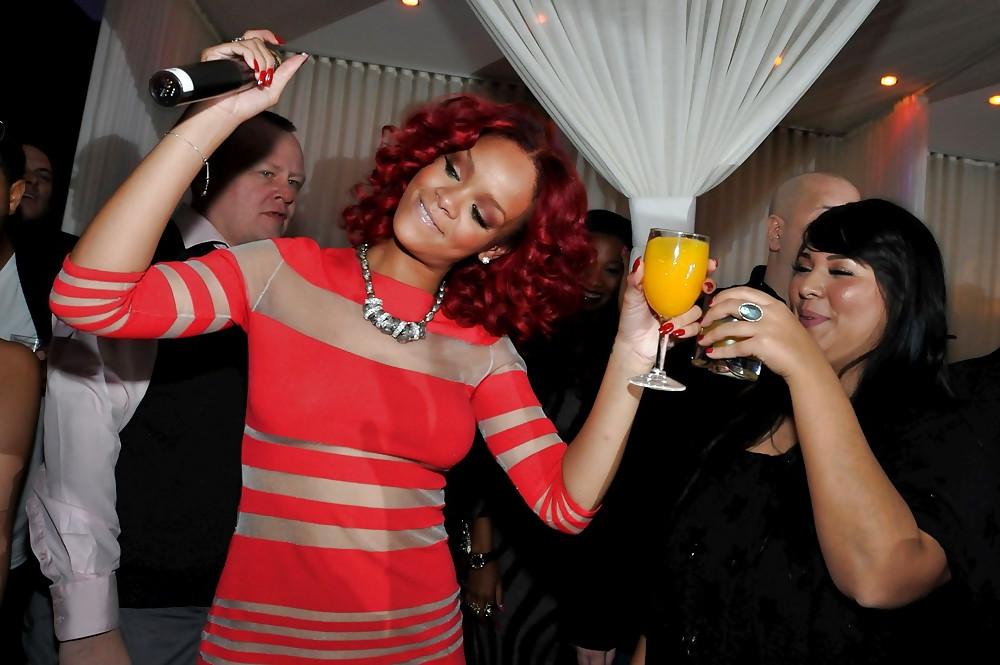 20P Rihanna at the Pure Nightclub in Las Vegas