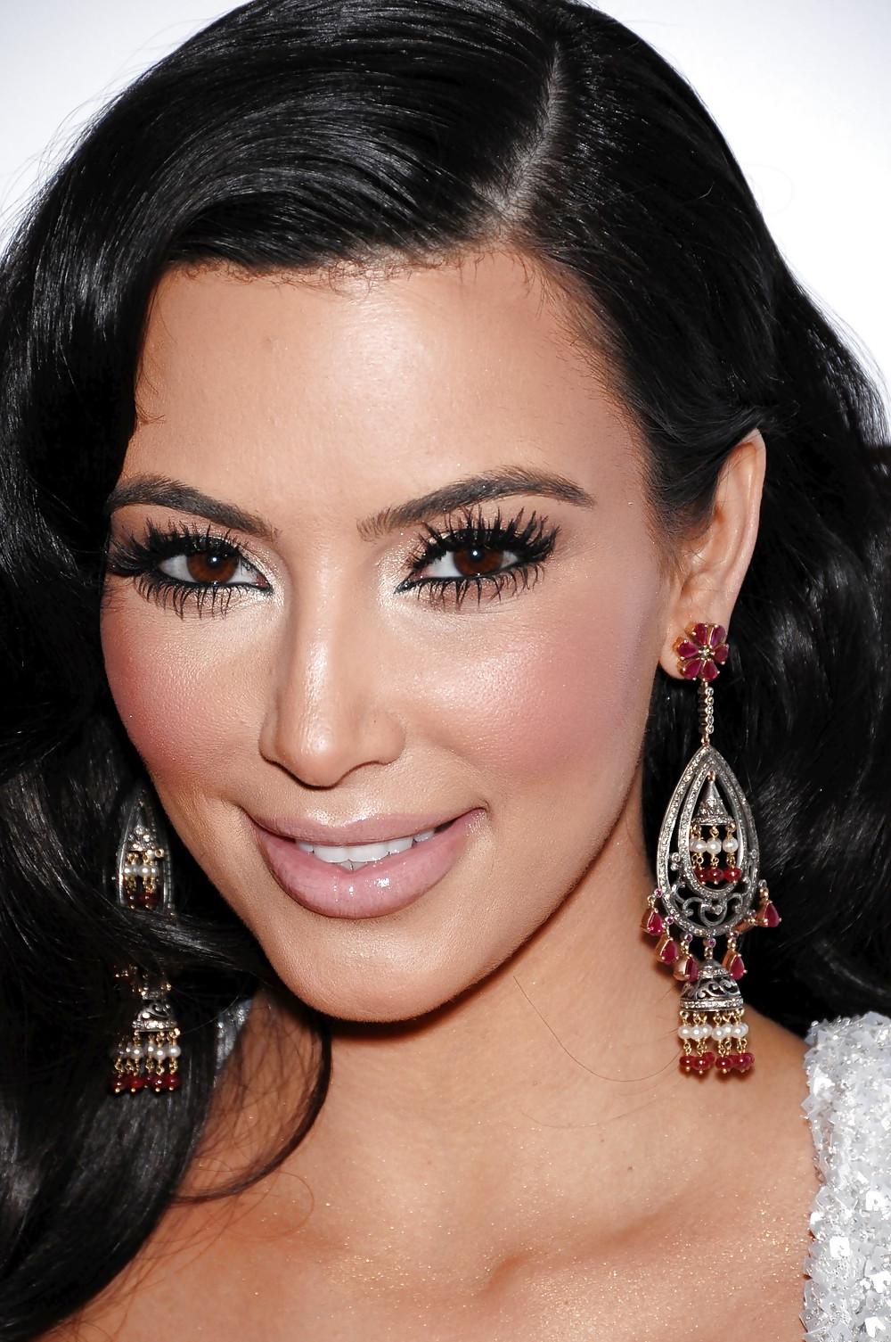 25P Kim Kardashian Hosts New Years Eve Party at Tao Nightclub