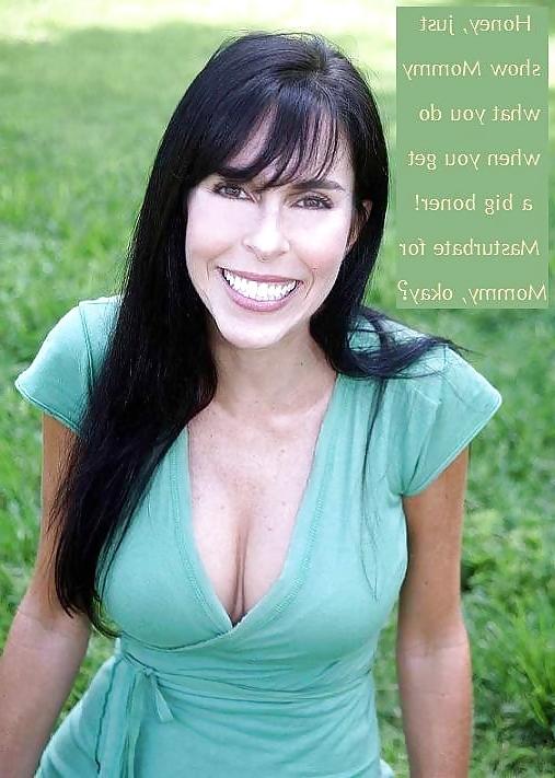 25P Domme Mommy, Teasing and FemDom -  Fantasies 
