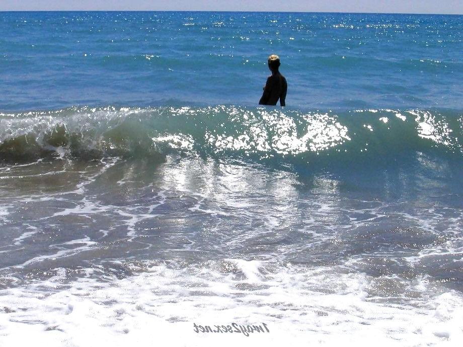 25P Vera nude at turkish beach