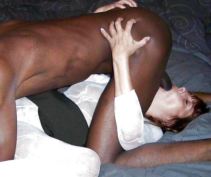 25P I can do this easily 2. ( interracial deepthroat ) suhu