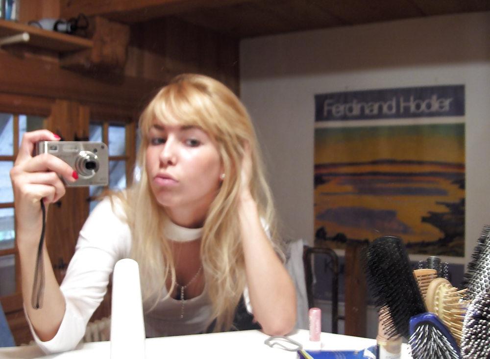 25P Hot Blond Teen Girl