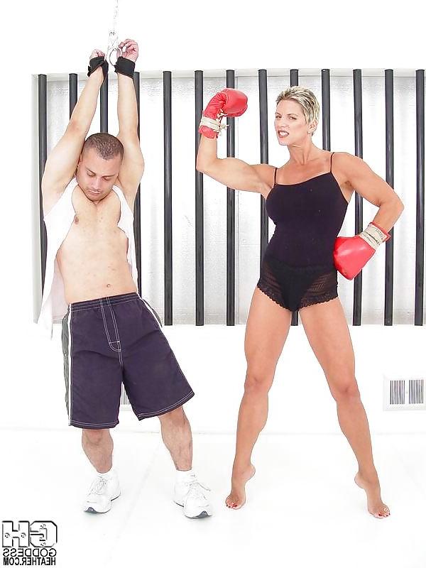 25P Muscle bitch femdom  with POWER