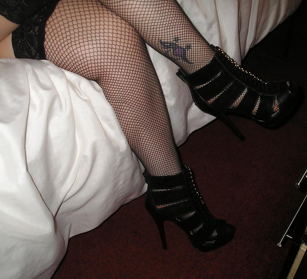 18P My girlfriends lace top fishnet stockings