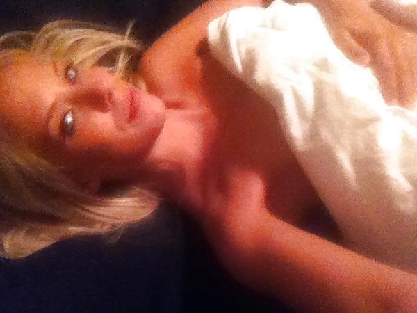 25P Hot Blond teen Bibi Jones 1