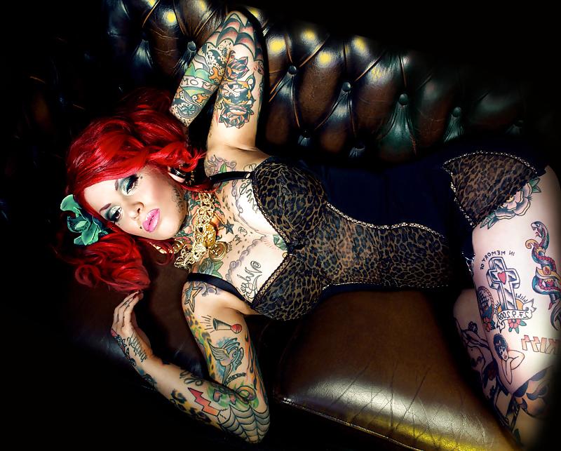 20P Beautiful Girls, Tattooed And Latex 2