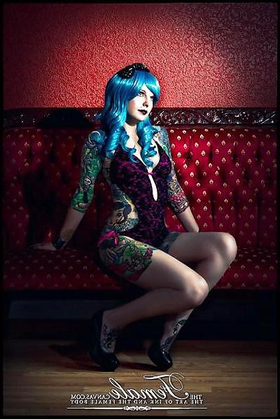 20P Beautiful Girls, Tattooed And Latex 2
