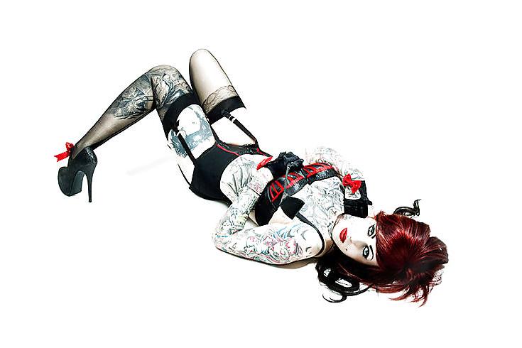 20P Beautiful Girls, Tattooed And Latex 2