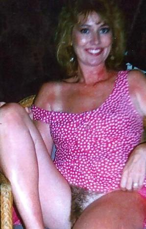 18P Wife love 3somes and gangbanging