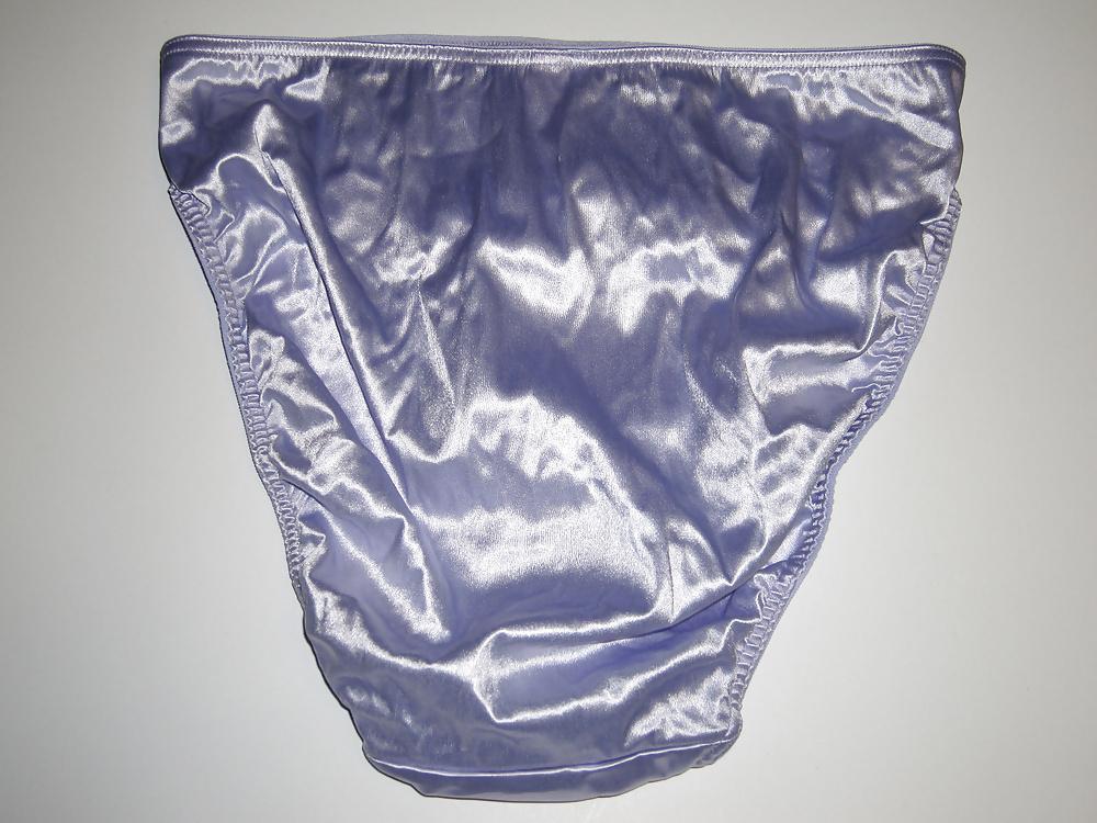 8P SEXY SATIN PANTIES