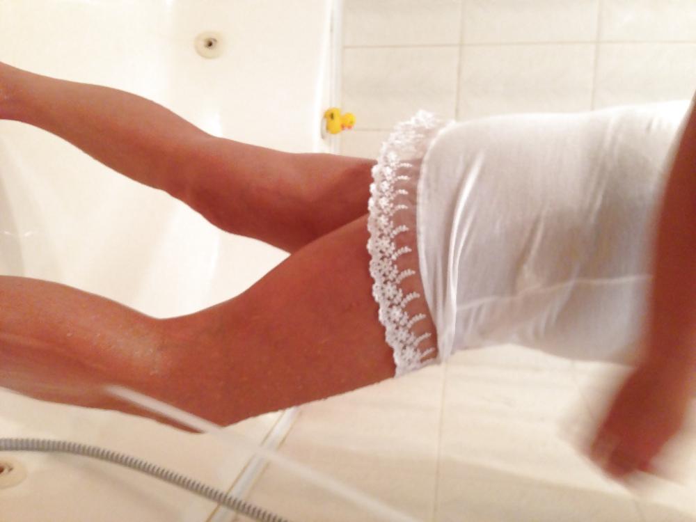 25P Wet tshirt