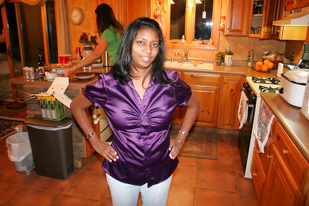25P Satin Amateurs 4