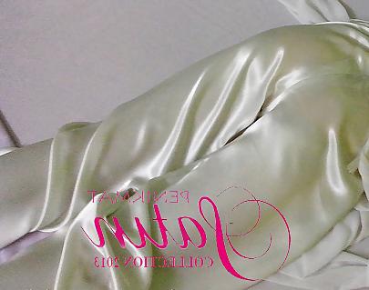 7P Satin pants
