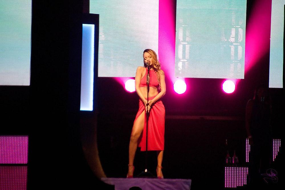 25P Sexy Black Hoe RiRi #5 (by Russian Roulette)