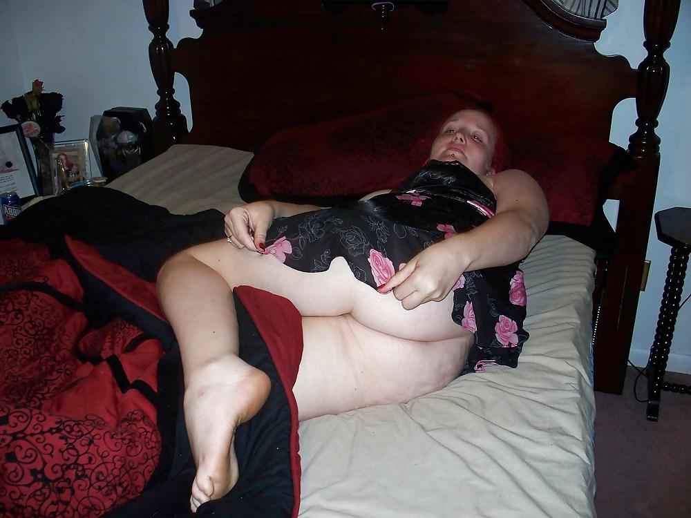 25P Ex-Wife In Sexy Black Nighty