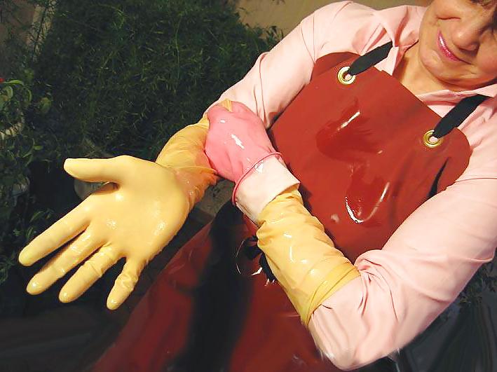 21P BDSM Femdom Matures