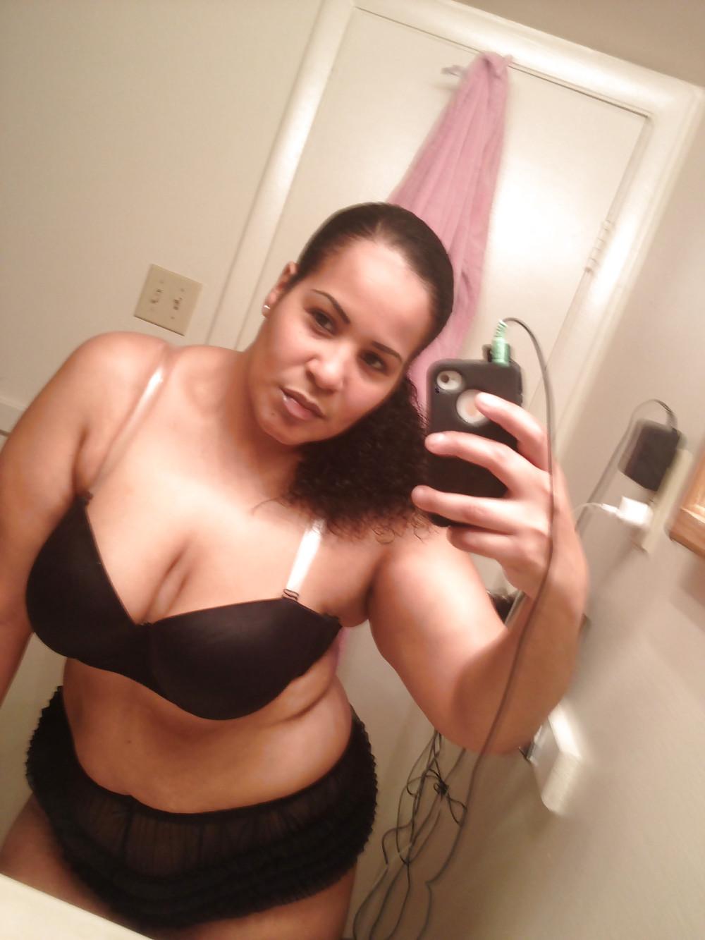 12P LATINA MILFS AND MATURES EDITION VOL.10