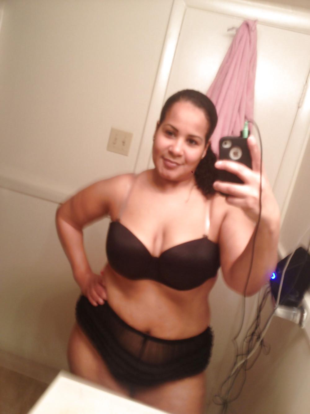 12P LATINA MILFS AND MATURES EDITION VOL.10
