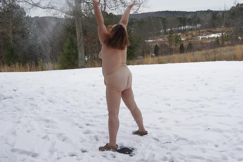 25P A True Snow Bunny