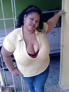 25P Big tit webcam 
