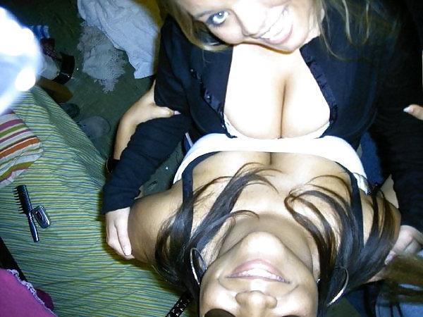25P Big tit webcam 