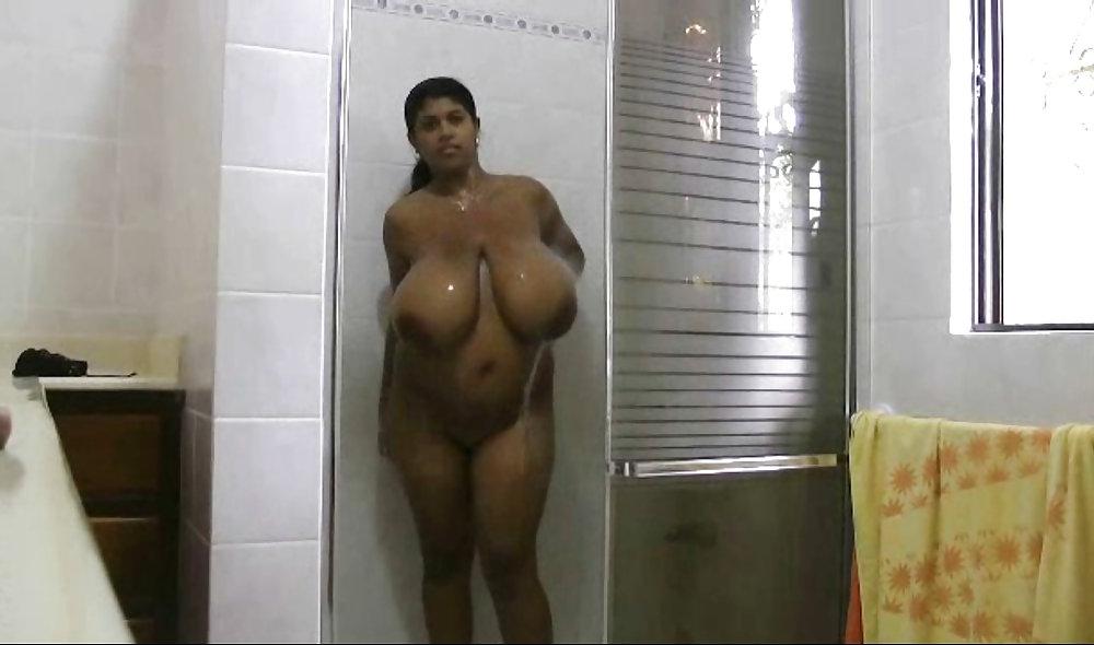 15P Massive tits Latina