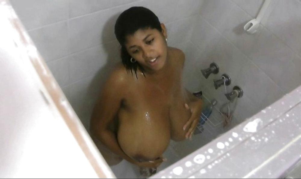 15P Massive tits Latina