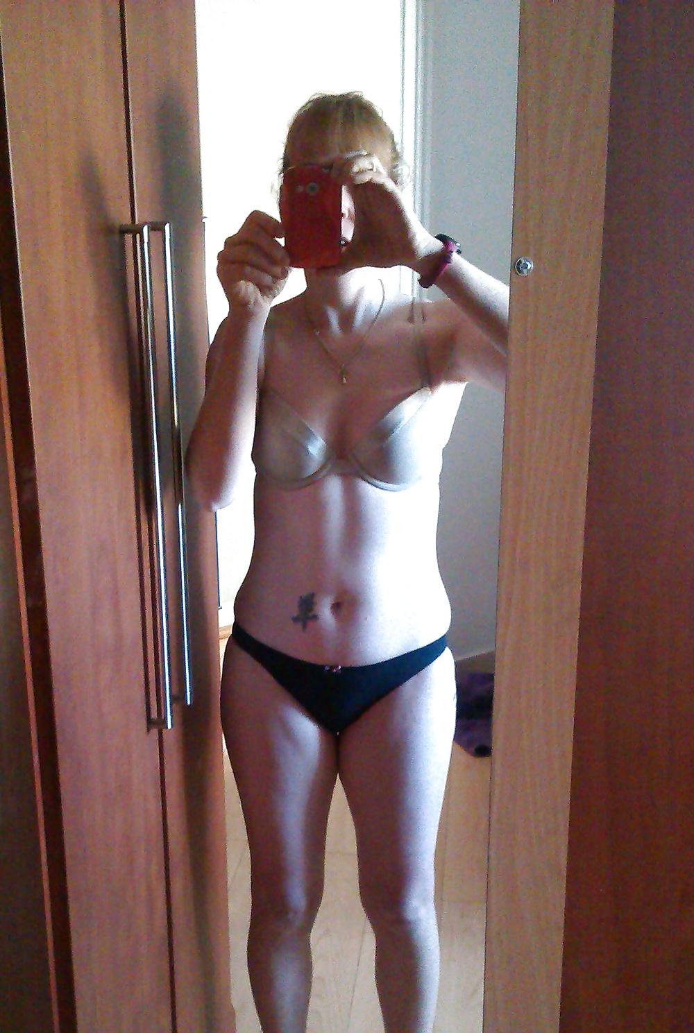 4P Underwear, naked, and pulling loose pussy open