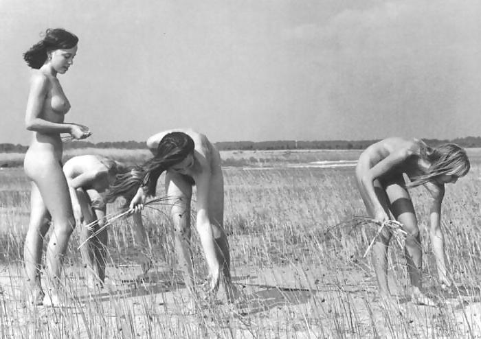 25P Nudist lifestyle 3