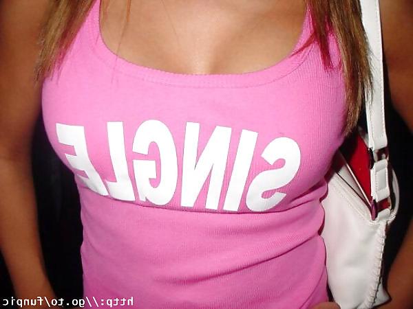 25P Follow what written on T-shirts