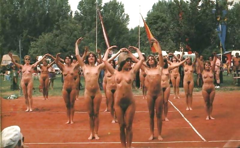 25P Nudist lifestyle 2