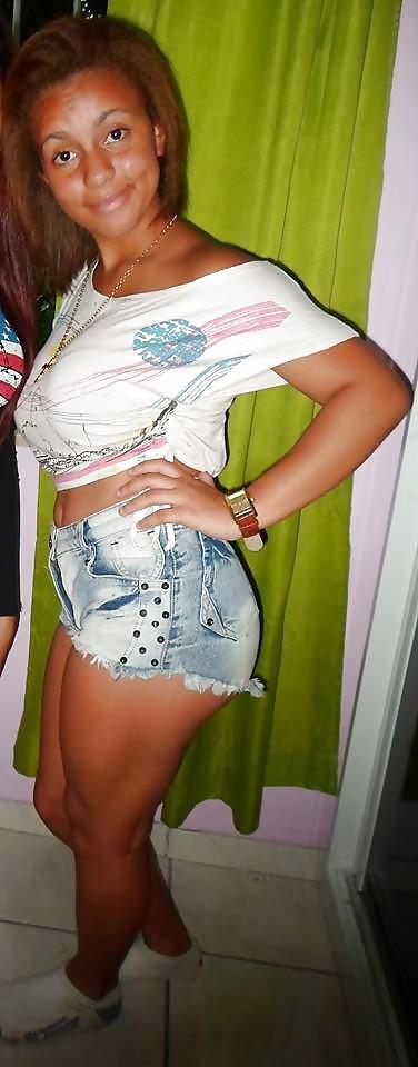 25P Sexy Latina Babes 6