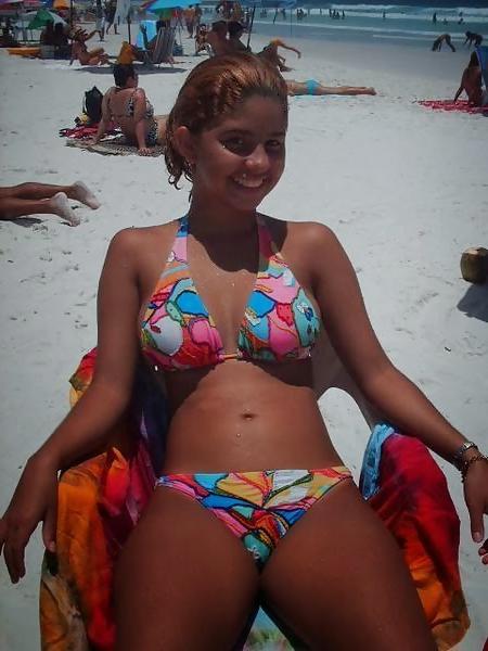 25P Sexy Latina Babes 6