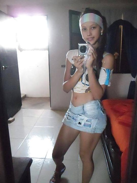 25P Sexy Latina Babes 6