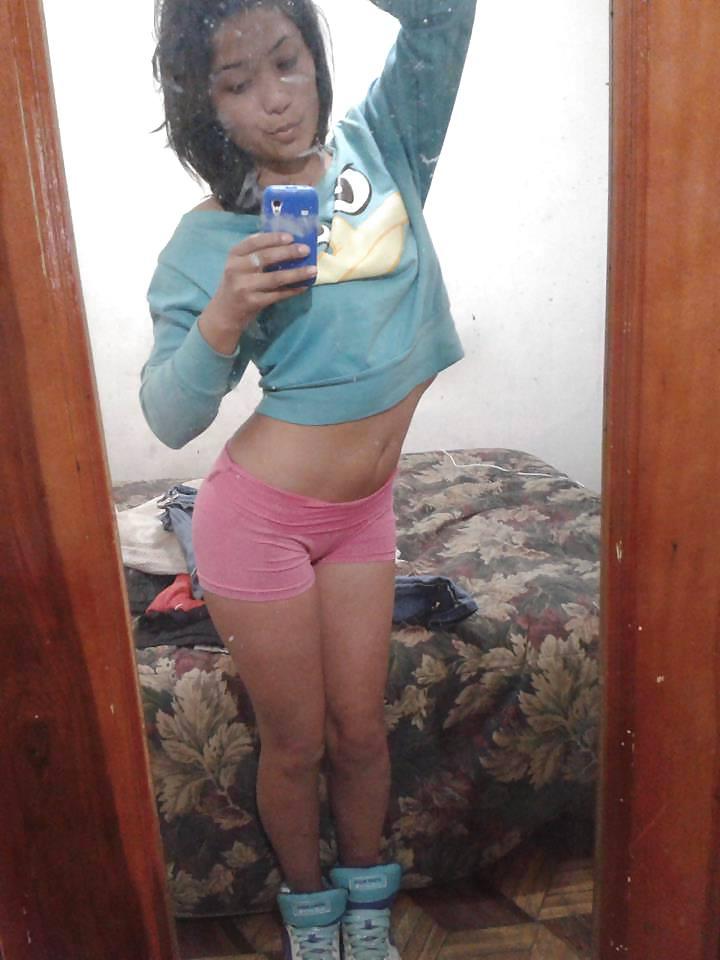 25P Sexy Latina Babes 6