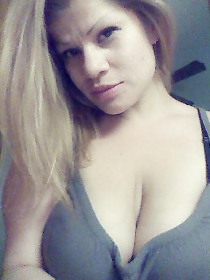 25P Whore milf latina