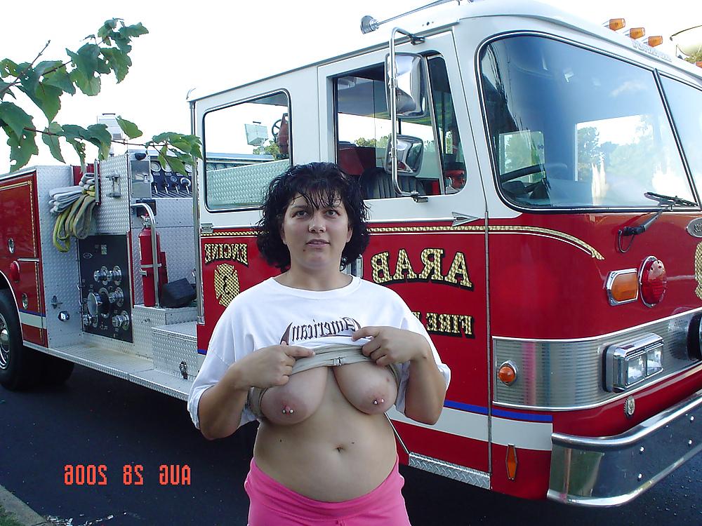 20P Saggy tits 86.