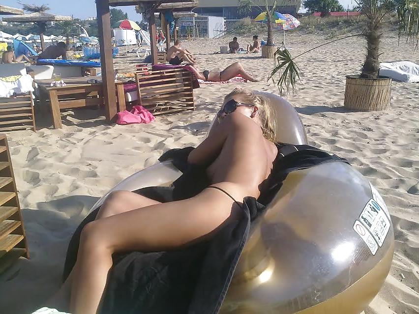 25P Bulgarian Lesb and Bi