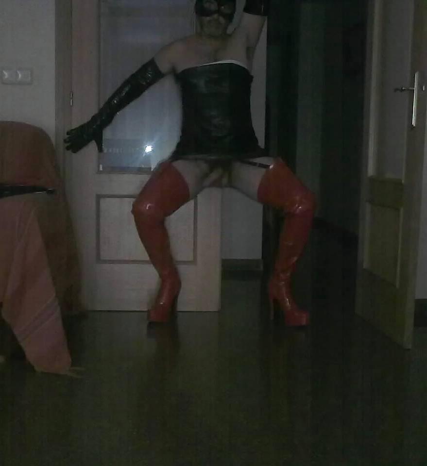 23P Fetiche Latex