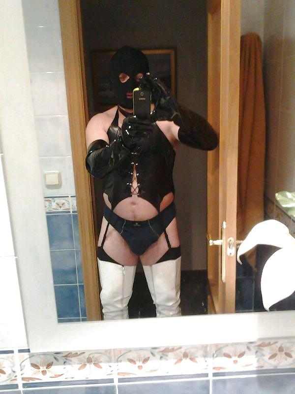 23P Fetiche Latex