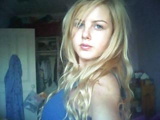 13P Blonde Webcam Babe