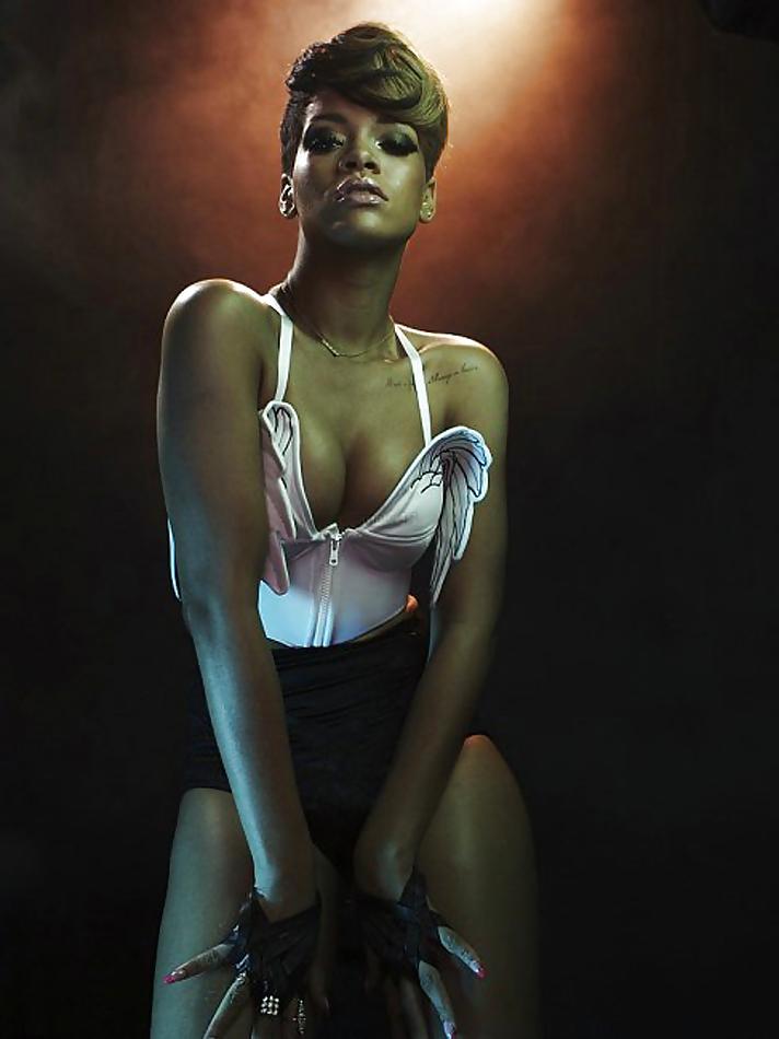 25P Sexy Black Hoe RiRi #3 (by Russian Roulette)