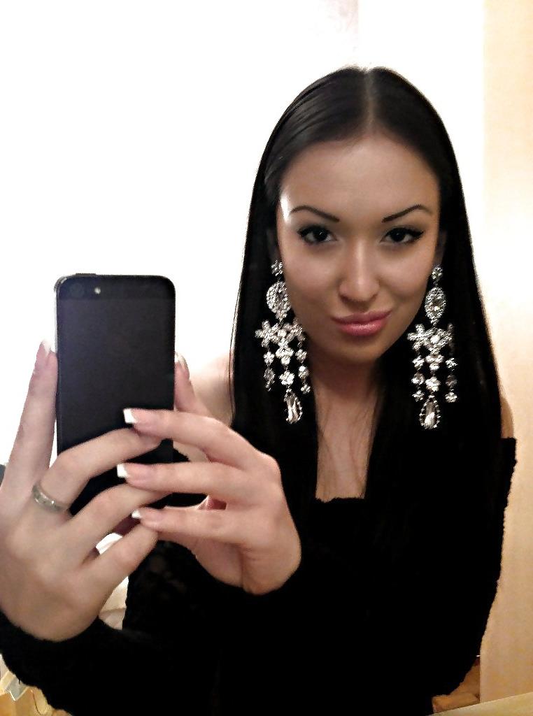 23P Horny kazakh girl