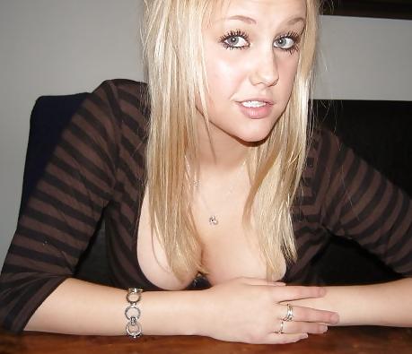 25P Danish teens-50-tongue piercing dildo bunny   