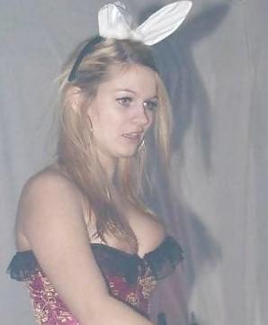 25P Danish teens-50-tongue piercing dildo bunny   