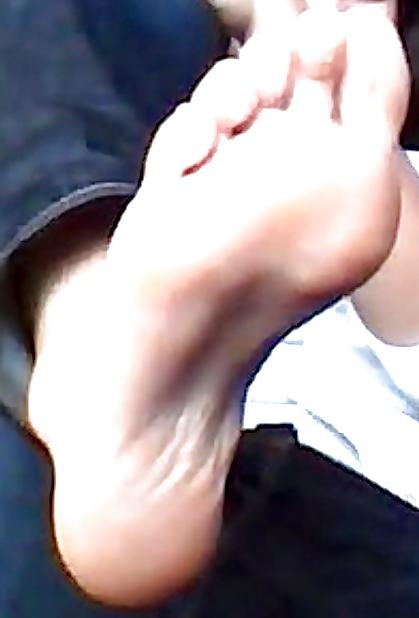 14P Webcam FEET!